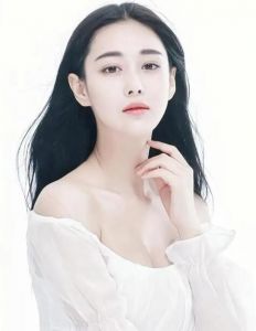 張馨予
