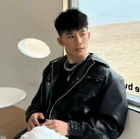 周楷恒